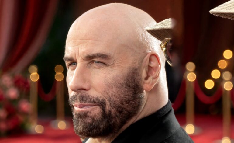  John Travolta